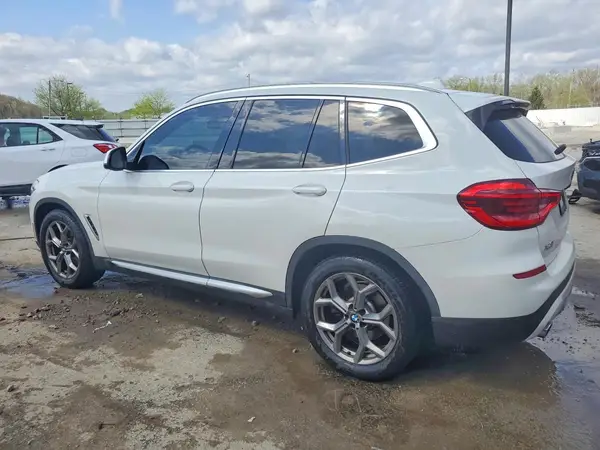 5UXTY3C06M9E85427 2021 BMW X3 - Image 2