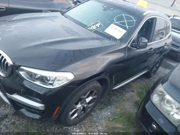 5UXTY3C06M9F37445 2021 BMW X3 - Image 2