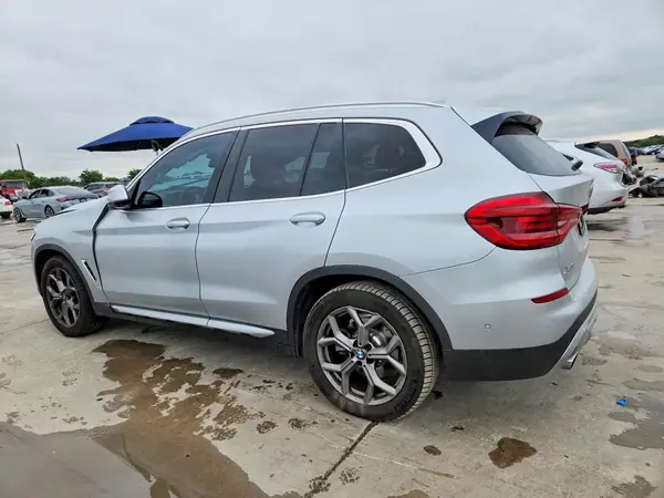 5UXTY3C06M9G76989 2021 BMW X3 - Image 2