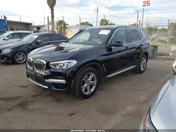 5UXTY3C07L9C12351 2020 BMW X3 - Image 2