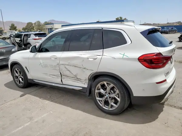 5UXTY3C07L9C62182 2020 BMW X3 - Image 2