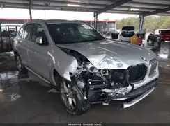 5UXTY3C07L9C81069 2020 BMW X3