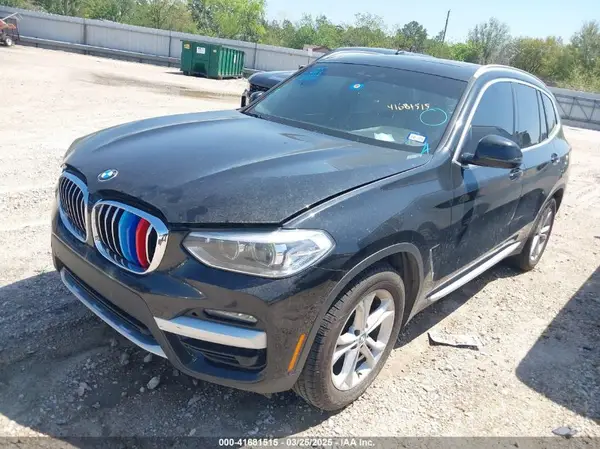 5UXTY3C07LLE55175 2020 BMW X3 - Image 2