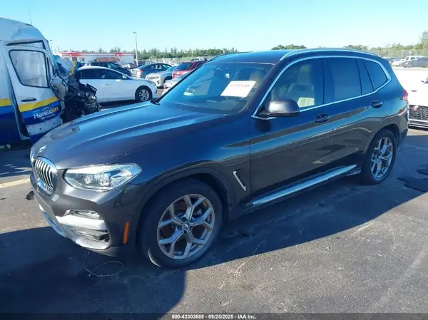 5UXTY3C07M9E58110 2021 BMW X3 - Image 2