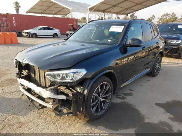 5UXTY3C07M9F02073 2021 BMW X3 - Image 2