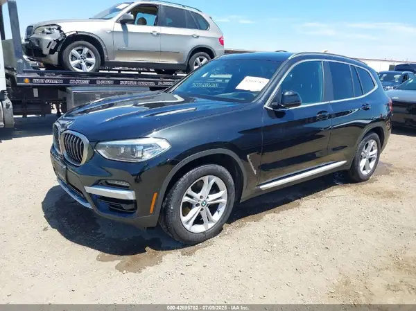 5UXTY3C07M9F33162 2021 BMW X3 - Image 2