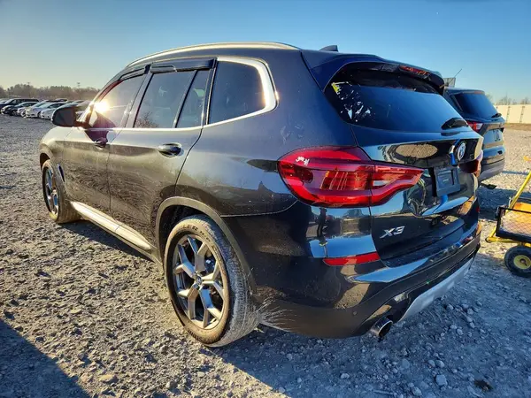 5UXTY3C07M9F93197 2021 BMW X3 - Image 2