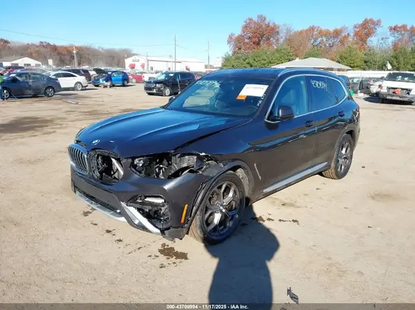 5UXTY3C07M9G31480 2021 BMW X3 - Image 2