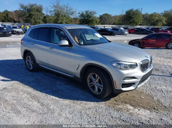 5UXTY3C07M9H15086 2021 BMW X3 - Image 1