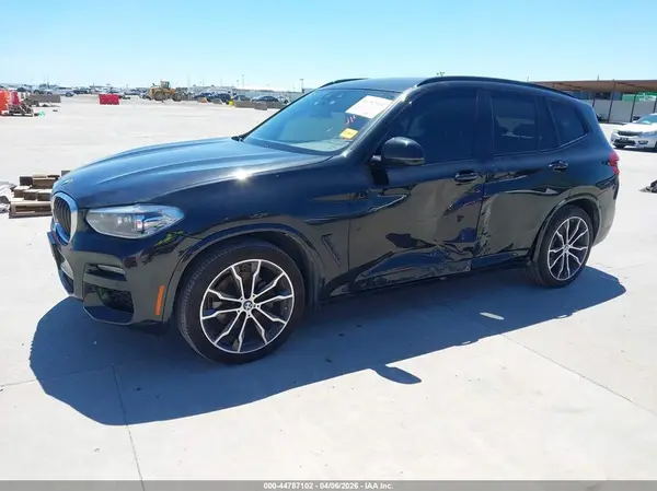 5UXTY3C08L9B36994 2020 BMW X3 - Image 2