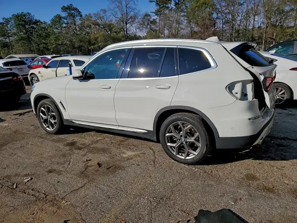 5UXTY3C08L9B46439 2020 BMW X3 - Image 2