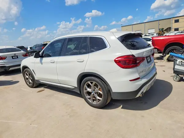 5UXTY3C08L9B55304 2020 BMW X3 - Image 2