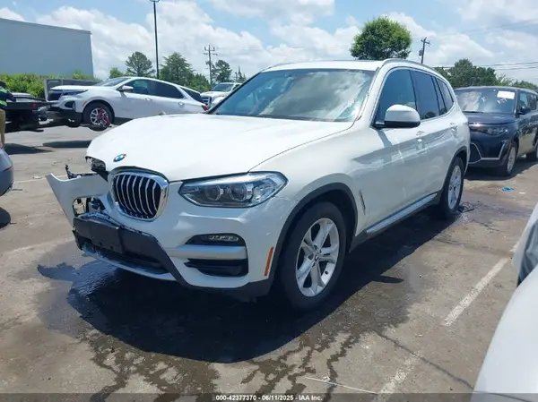 5UXTY3C08LLE55346 2020 BMW X3 - Image 2