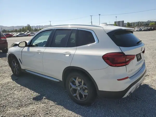 5UXTY3C08LLU69387 2020 BMW X3 - Image 2