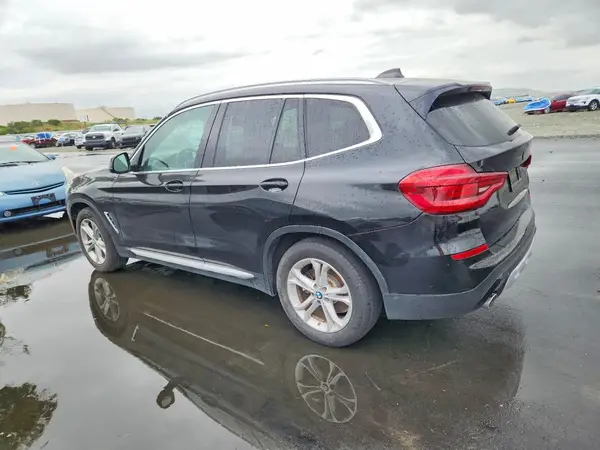 5UXTY3C08LLU71446 2020 BMW X3 - Image 2
