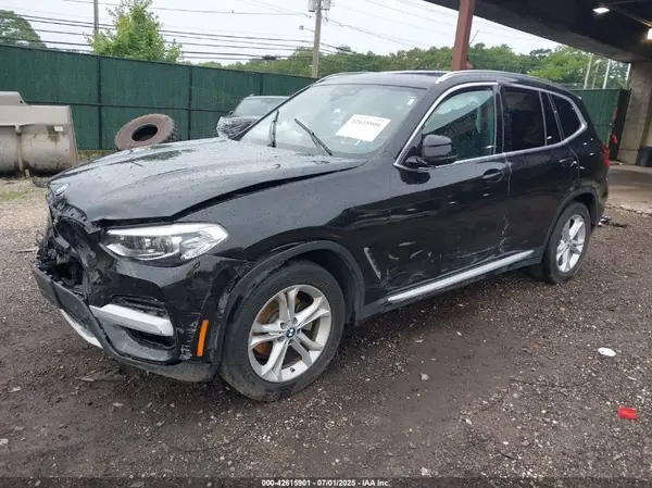 5UXTY3C08LLU71771 2020 BMW X3 - Image 2