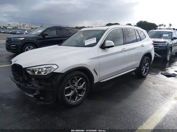5UXTY3C08M9D79951 2021 BMW X3 - Image 2