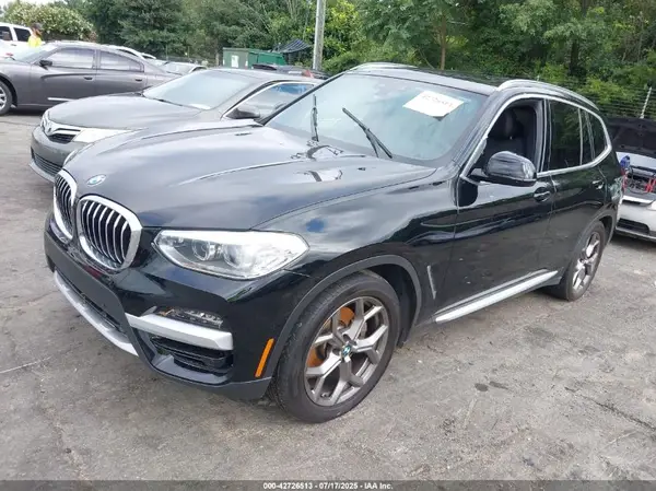 5UXTY3C08M9E51862 2021 BMW X3 - Image 2