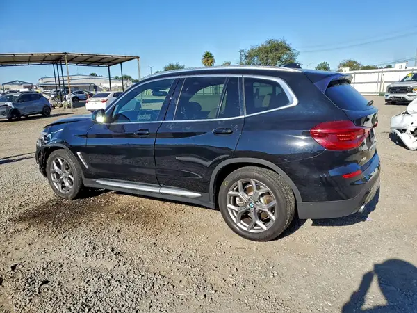 5UXTY3C09LLE54805 2020 BMW X3 - Image 2