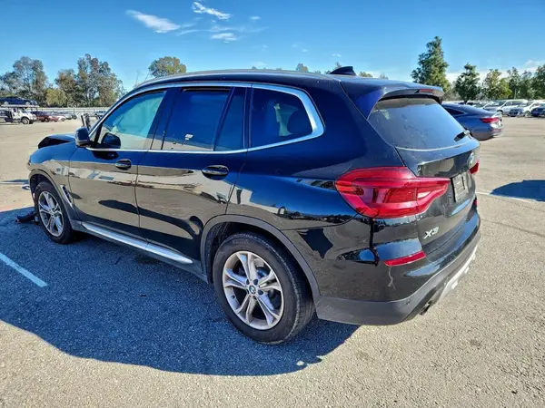 5UXTY3C09LLE55257 2020 BMW X3 - Image 2