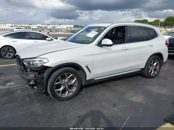 5UXTY3C09M9E48744 2021 BMW X3 - Image 2