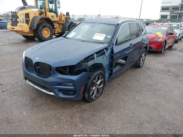 5UXTY3C09M9G42416 2021 BMW X3 - Image 2