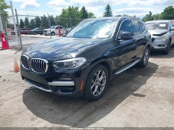 5UXTY3C0XL9B39783 2020 BMW X3 - Image 2