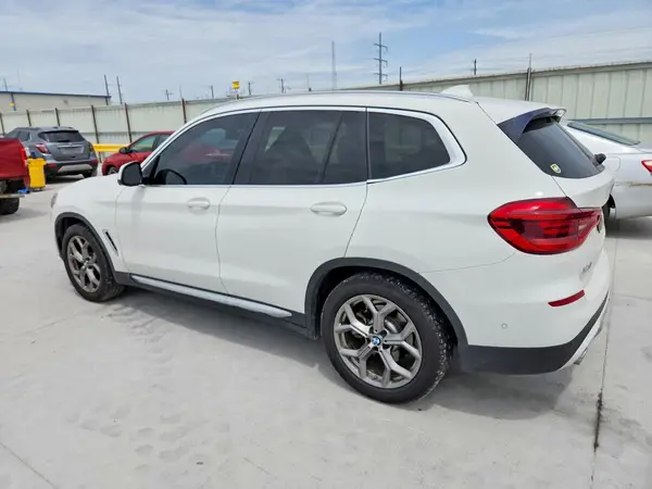 5UXTY3C0XL9B76008 2020 BMW X3 - Image 2