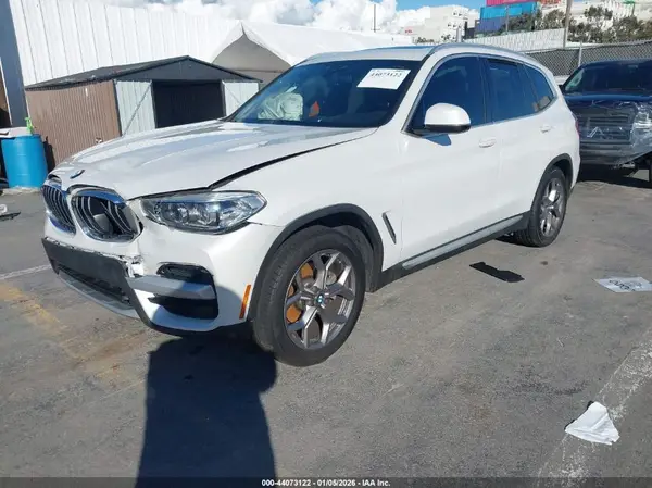 5UXTY3C0XL9D68383 2020 BMW X3 - Image 2