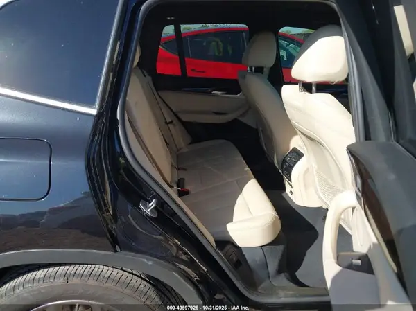 5UXTY3C0XM9D85203 2021 BMW X3 - Image 8