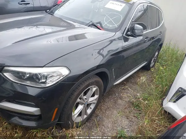 5UXTY3C0XM9E61244 2021 BMW X3 - Image 2