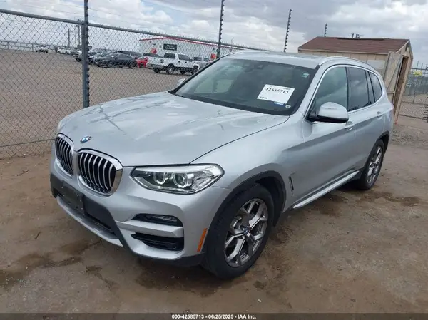 5UXTY3C0XM9F59223 2021 BMW X3 - Image 2