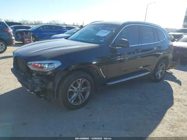 5UXTY3C0XM9G54266 2021 BMW X3 - Image 2
