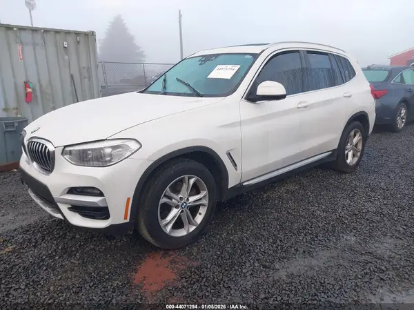5UXTY3C0XM9H38071 2021 BMW X3 - Image 2
