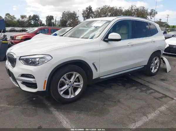 5UXTY3C0XM9H97427 2021 BMW X3 - Image 2