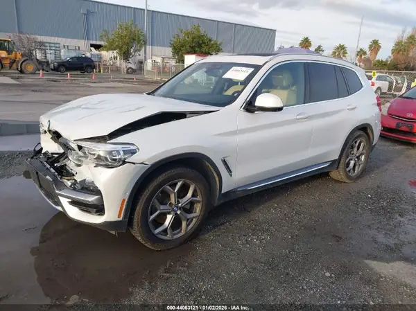 5UXTY5C00L9B63523 2020 BMW X3 - Image 2