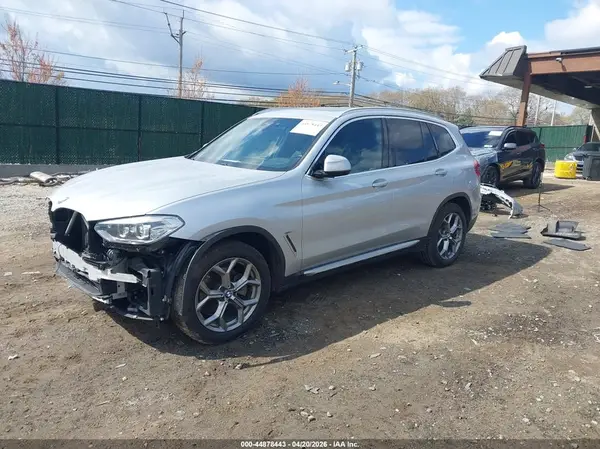 5UXTY5C00L9C19038 2020 BMW X3 - Image 2