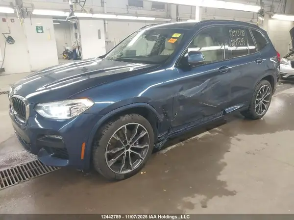 5UXTY5C00L9D44735 2020 BMW X3 - Image 2