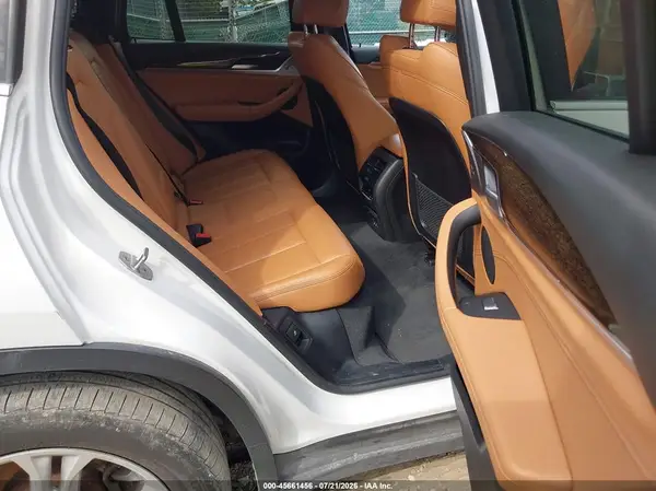 5UXTY5C00L9D68209 2020 BMW X3 - Image 8