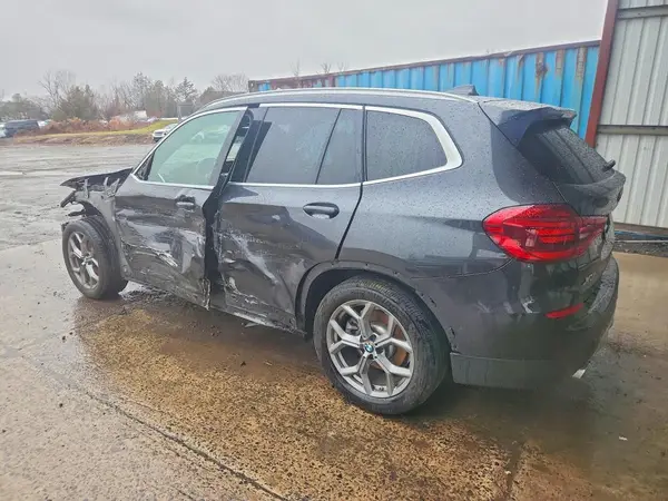 5UXTY5C00LLT33556 2020 BMW X3 - Image 2