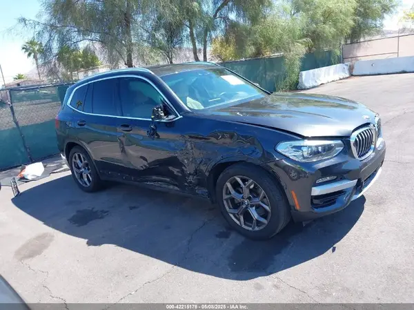 5UXTY5C00M9E87427 2021 BMW X3 - Image 1