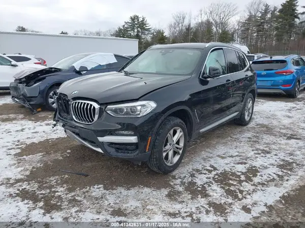 5UXTY5C00M9F18224 2021 BMW X3 - Image 2