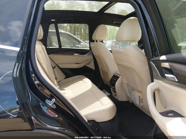 5UXTY5C00M9F95692 2021 BMW X3 - Image 8