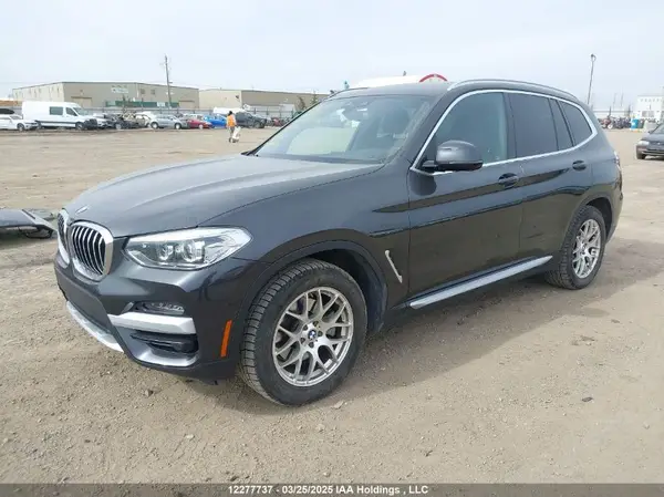 5UXTY5C00M9G03984 2021 BMW X3 - Image 2
