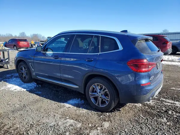 5UXTY5C00M9G42705 2021 BMW X3 - Image 2