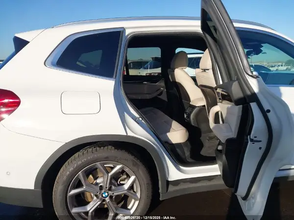 5UXTY5C00M9G57804 2021 BMW X3 - Image 8