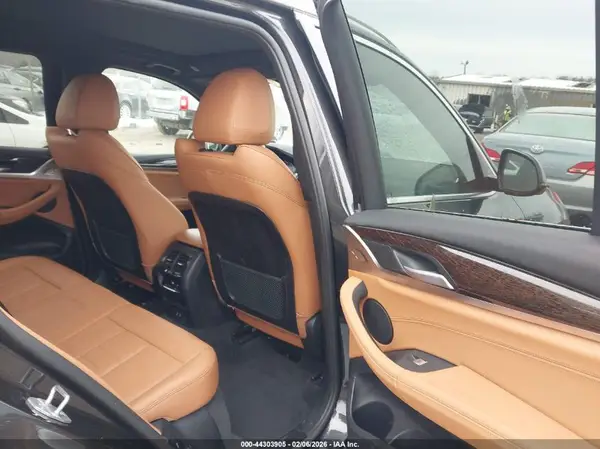 5UXTY5C00M9G76160 2021 BMW X3 - Image 8