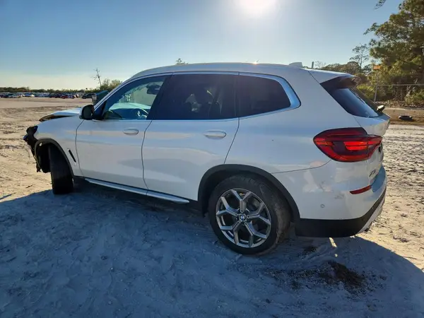 5UXTY5C00M9H34607 2021 BMW X3 - Image 2