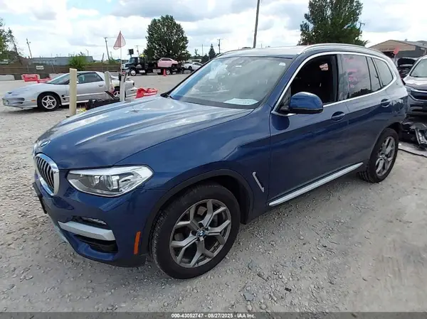 5UXTY5C01L9B47377 2020 BMW X3 - Image 2