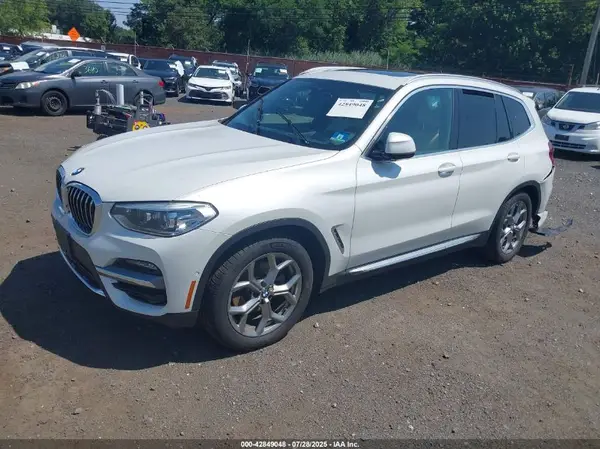 5UXTY5C01L9C36527 2020 BMW X3 - Image 2